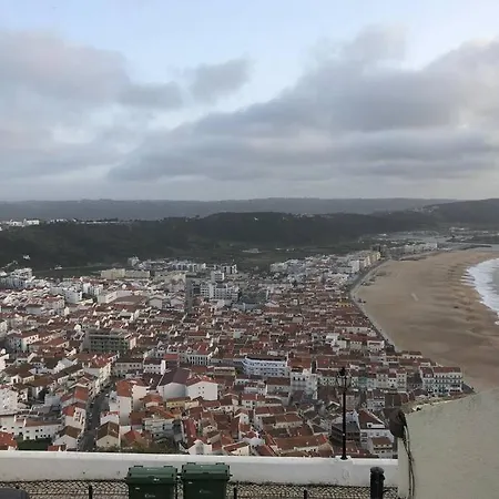 Canelle Com Terraco Apartament Nazaré